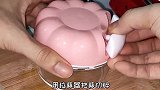 迷你厨房，火烧生蚝6分钱的成本就做出来了，配上美酒口感爽滑