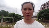农村嫂子去医院生小孩，为何小妹又去把嫂子接回家，女人太难了