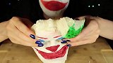 可食用的小丑面具果冻