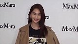 坑老公？杨丞琳晒李荣浩与柴犬同款表情照，配文自己品