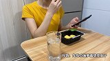 拿着的工资，租着900的出租屋，到哪里都是一个人，这就是我的