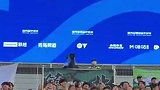 实拍国安球迷再唱新歌 回应众多争议判罚