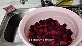 马上端午节了，怎能不泡上一罐美味的杨梅酒呢