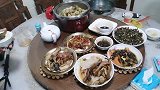 大年初三晚湖北婆婆做6个菜，广东媳妇：还是婆婆会持家！