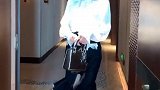 已婚小女人这样穿，性感优雅女人味十足