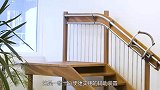 简单省力的爬楼机，安装在扶手上即可使用，轻松帮助老人上下楼梯