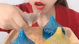 这个水包子真的是又冰又脆，特别的好吃，太喜欢了！