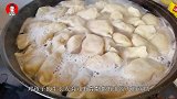 八月十五吃水饺，我家最爱这种馅，滑嫩多汁，比猪肉大葱馅香多了