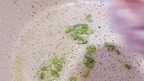 酸甜的拌饭，夏天吃真的很开胃，强烈推荐！你们宝宝爱吃米饭吗？