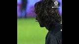 当年今日：11年前范尼单场轰4球 小禁区之王笑傲西甲夺金靴