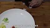 吃了这么多年鱼，这种做法第一次见，汤白肉嫩，香气四溢超过瘾