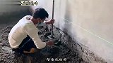 月薪5万的贴砖师傅是如何贴砖的？这种贴砖方式你肯定没见过