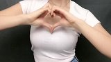 肌肤白皙身材曼妙女人穿紧身裙真迷人