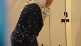 女厕墙上每多一道口红，就有一个失足女孩被拯救