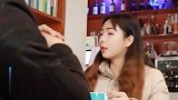 姑娘真情流露告白，小伙的回答还以为是遇到爱情了