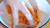 把土豆装进鸡翅里面，这种做法还是第一次见，大厨吃了都点赞！