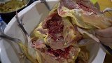 好吃的黄金腊鸡，农村阿姨从腌制到熏好的全过程，真是太易学了