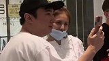 王思聪甜仇亲密自拍，大秀射击讨美人欢心，两人全程亲密互动