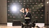 邓超元夜会神秘女子 互动亲密疑似新恋情曝光