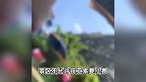 女子景区坐竹筏被筏工2次要小费，“不发红包拍什么照”，景区回应