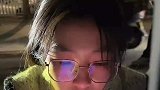 女朋友查男生手机，问他手机里的婷婷是谁