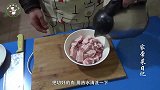 厨师小哥教你一招，这样做出来的红烧肉，一上桌就被抢光了！