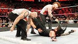 WWE-17年-RAW第1271期：洲际冠军赛米兹VS罗门伦斯-全场