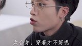 男生真的喜欢一个人，一定是想占有对方，会以各种方式宣示主权，虽然幼稚但是可爱