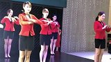 美丽的车模小姐姐