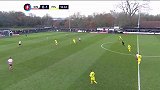第19分钟菲尔德球员Danny Rowe射门 - 打偏