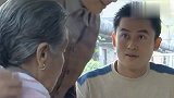 老母亲眼睛失明，女儿竟给自己吃海参，让80岁老母亲吃白菜