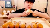 《韩国农村美食》小哥吃芝士热狗，一排摆在那啥时候能吃完？