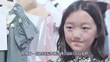 王菲带女儿美国手术后现身机场，李嫣的嘴又变了，气场强大像超模