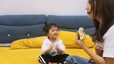 夫妻之间的比赛，让孩子当裁判，他俩谁能赢？