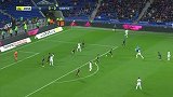第50分钟里昂球员门德斯射门 - 打偏