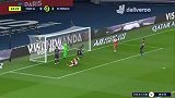 差点3-0！摩纳哥反击送传中 弗兰德近距离头槌偏出