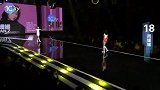 美女模特走秀，小巧玲珑的模样，时尚气息满分