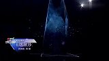 小胖妞简直美翻了，看得金星眼睛直冒绿光！