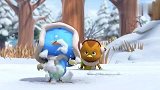 萌鸡小队：睡鼠看到萌鸡在打雪仗，都不冬眠了，跟萌鸡一起堆雪人