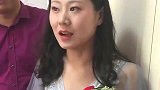 伴郎一言不合就开车，羞得伴娘脸都红了！