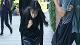 糟了，这下小哥哥跳进黄河也洗不清了