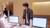 情敌照顾时宜周生辰醋坛子打翻了