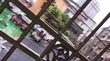 刚搬完家封完阳台，小猫陌生环境有点不安