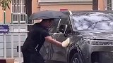 破解一洗车就下雨，下雨时洗车不就好了