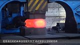 200吨液压机VS玻璃弹珠！究竟谁能获胜？场面一度失去控制