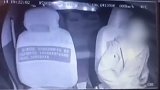 的哥因路窄未送进小区 被乘客扇十几耳光