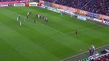 第17分钟奥格斯堡球员菲利普·马克斯进球 奥格斯堡1-0柏林赫塔