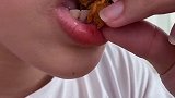 还记得小时候的狗牙脆吗？吃起来贼脆！很入味！！