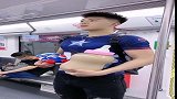 看外表是个硬汉，但是你手里的奶瓶，暴露了你！