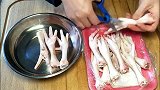广东最受欢迎的豆豉蒸凤爪，掌握关键步骤，虎皮漂亮，骨肉分离